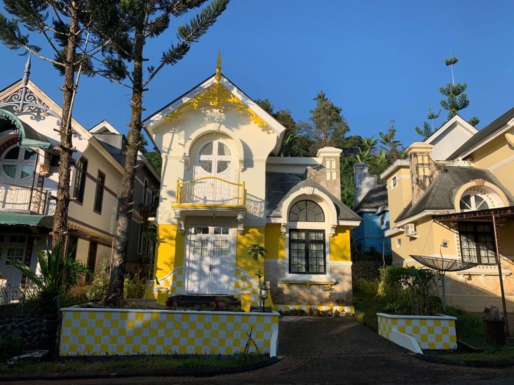 Villa Wubao Kota Bunga 3 Kamar Harga Budget Cinengangirang Extérieur photo